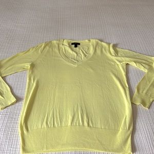 Jcrew Vneck light weight yellow cotton long sleeve summer sweater
